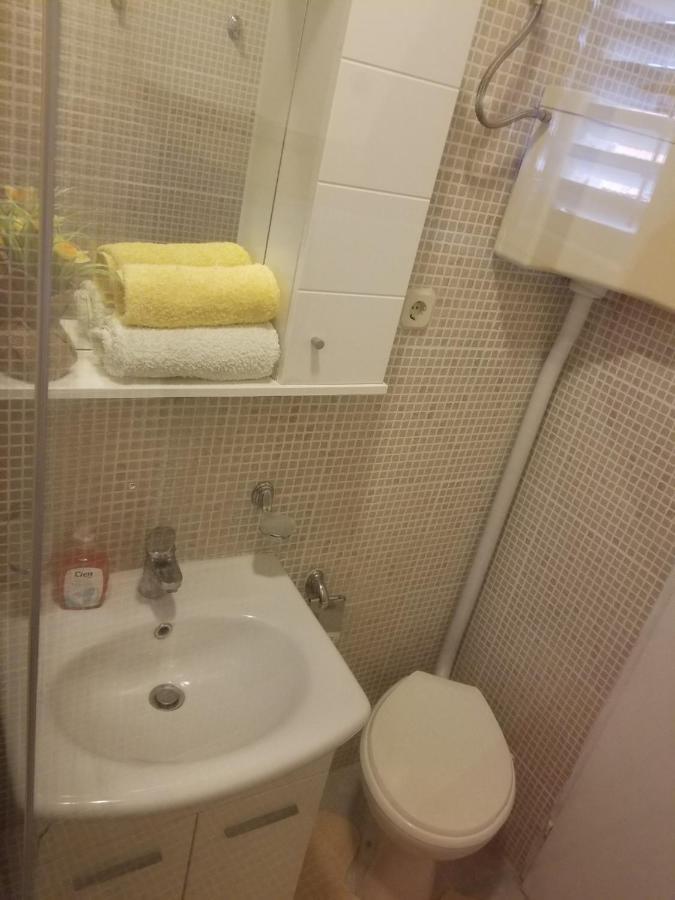 Apartman Bogdan Jelsa  Bagian luar foto